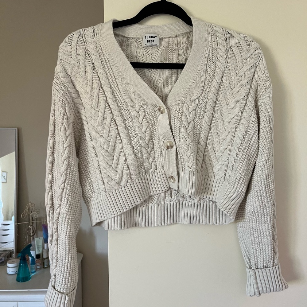 Aritzia Cardigan